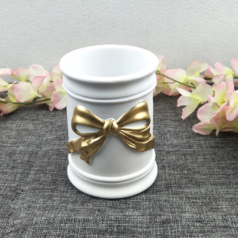 

Vintage Cosmetic Makeup Brushes Holder Resin Make Up Brush Pen Holder Cosmetic Cup Case Empty Storage Box Organizer 3 Colors