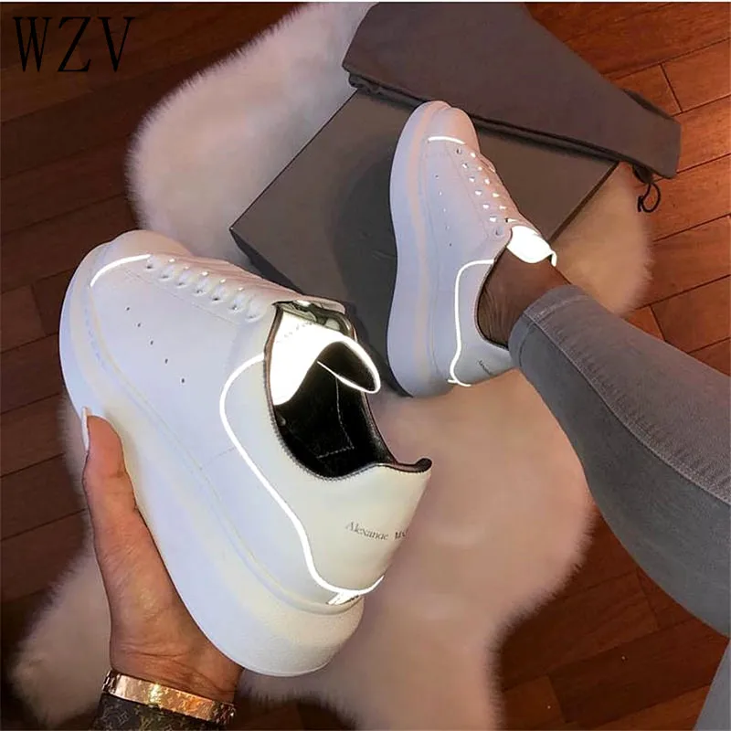 

2019 Fashion Reflective Stripe Women Vulcanized Shoes Platform Sneakers Ladies Lace-up Casual Shoes Walking Casual Shoes E720