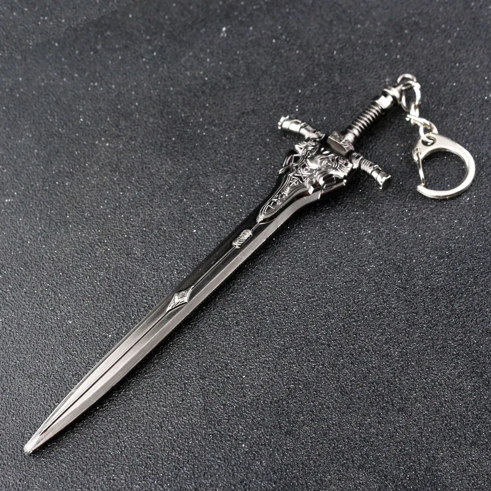 SG High Quality Dark Souls 3 Artorias Sword Keychains Pendants Abyss Walker Knights Sword Men Car Bag Keyring Cosplay Jewelry