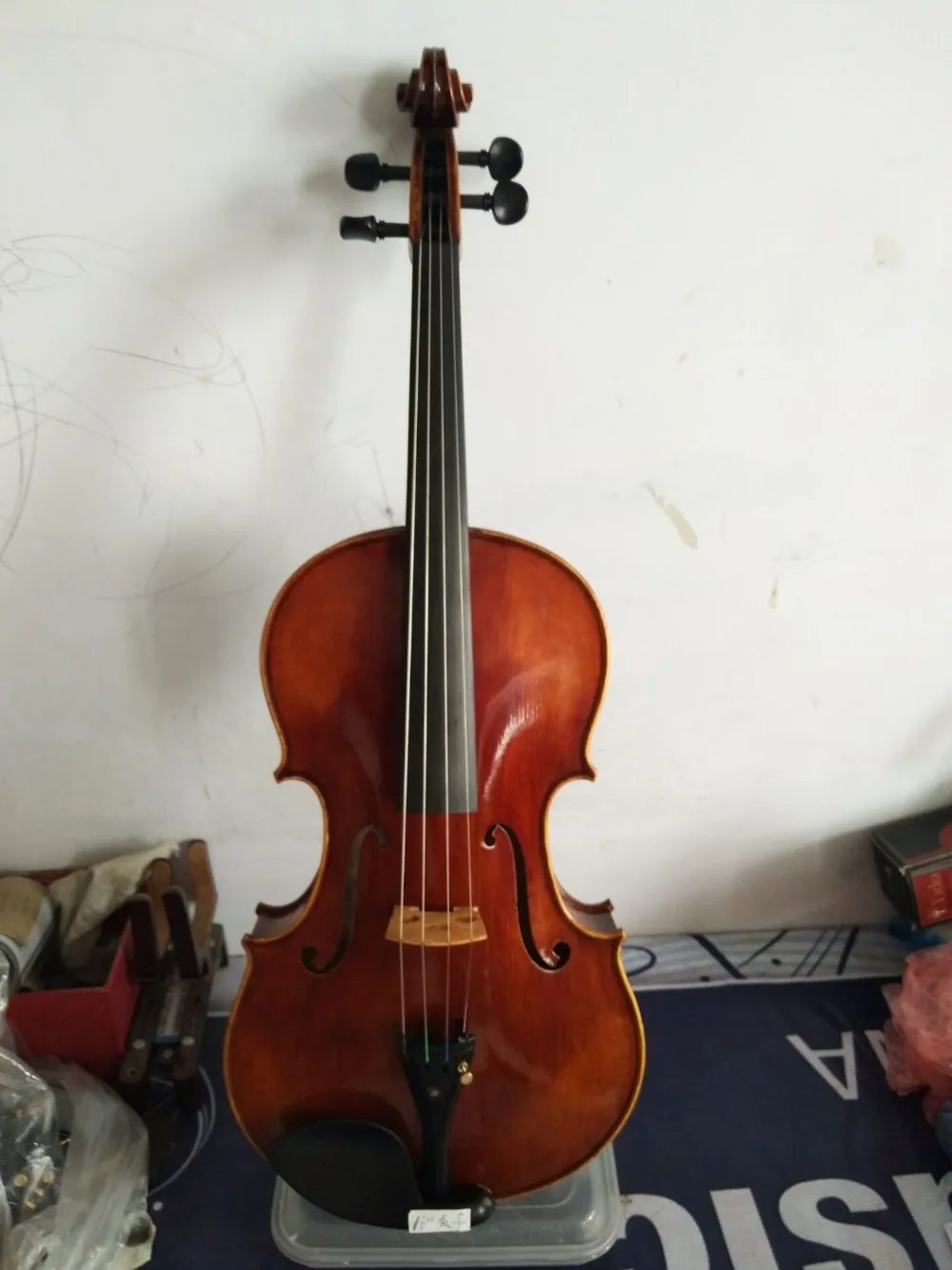 

Viola 16" Guarneri model flamed maple back spruce top nice tone