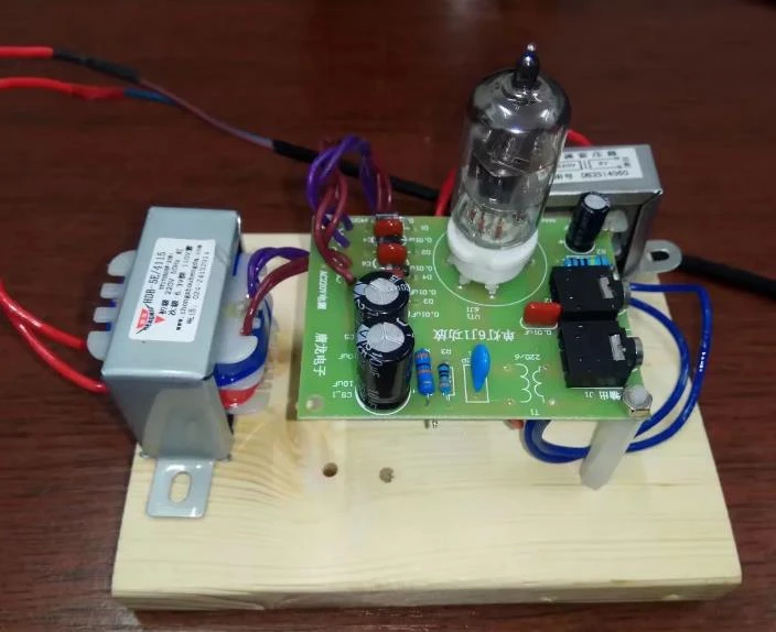 5 watt speaker amplifier