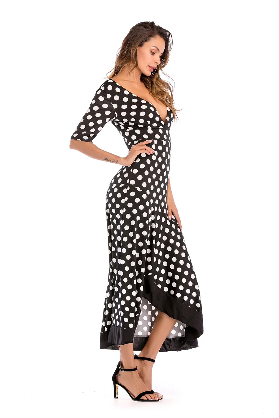 Gladiolus New Autumn Women Long Dress Half Sleeve Deep V-Neck Sexy Backless Polka Dot Ruffles Hem Maxi Dress Robe Femme Ete 2018 (12)