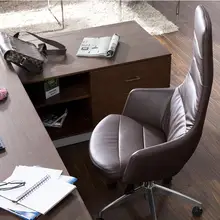 Мебель для офиса. Кресла руководителя. Кожаные Офисные стулья с высокой спинкой. 06