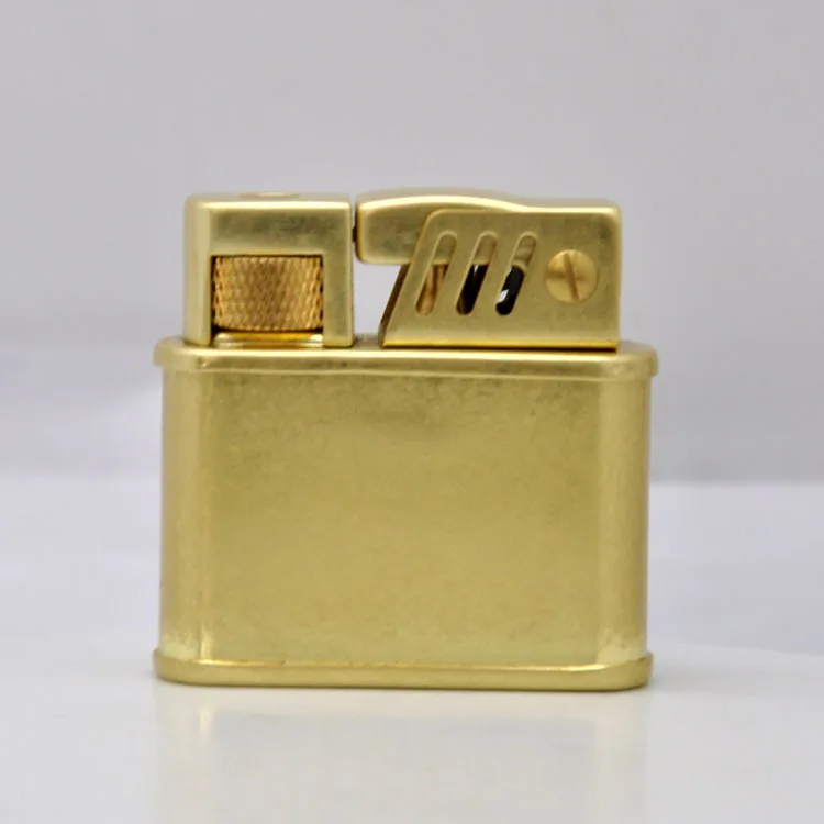 7590288352_1501104865