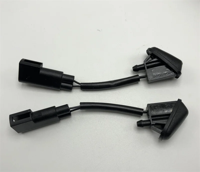 Car Heated Windscreen Wiper Nozzle Fan Shaped Sprinkler Nozzle For Ford Focus MK1 Smax Kuga 2012 Escape Car Heated Windscreen Wiper Nozzle Fan Shaped Sprinkler Nozzle For Ford Focus MK1 Smax Kuga 2012 Escape