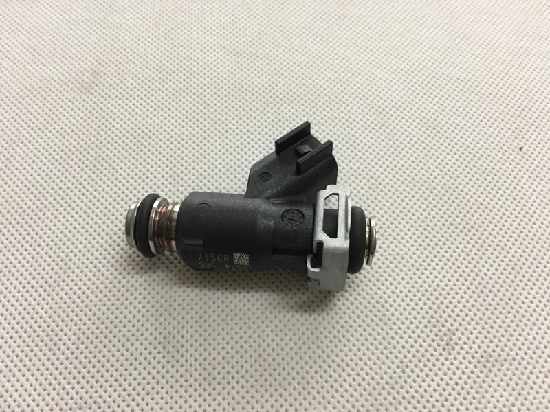 

Fuel injector Nozzle for Keeway RK5 Silverblade Insignio 250 SpeedGear 250 Benelli Zafferano 250