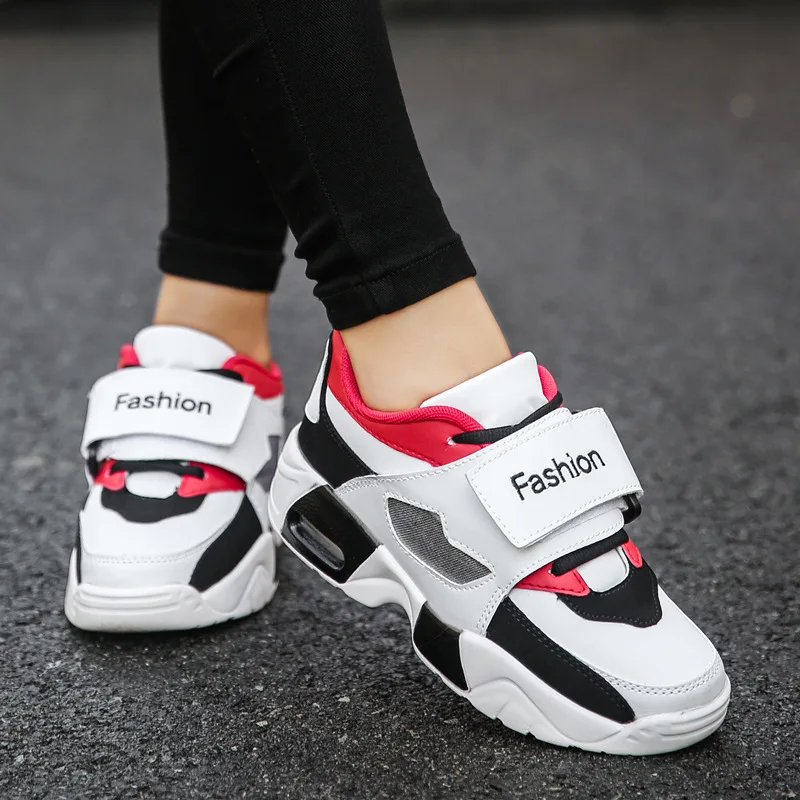 

2019 Women Thick Bottom Platform Shoes Buckle Design White Mesh Breathable Women Chunky Sneakers High Street Shoes Ladies