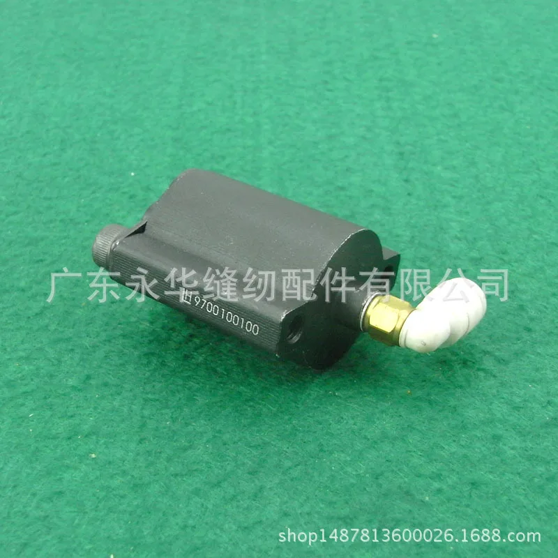 

Durkopp Adler inverted needle pump cylinder 9700100100 Durkopp industrial sewing machine accessories