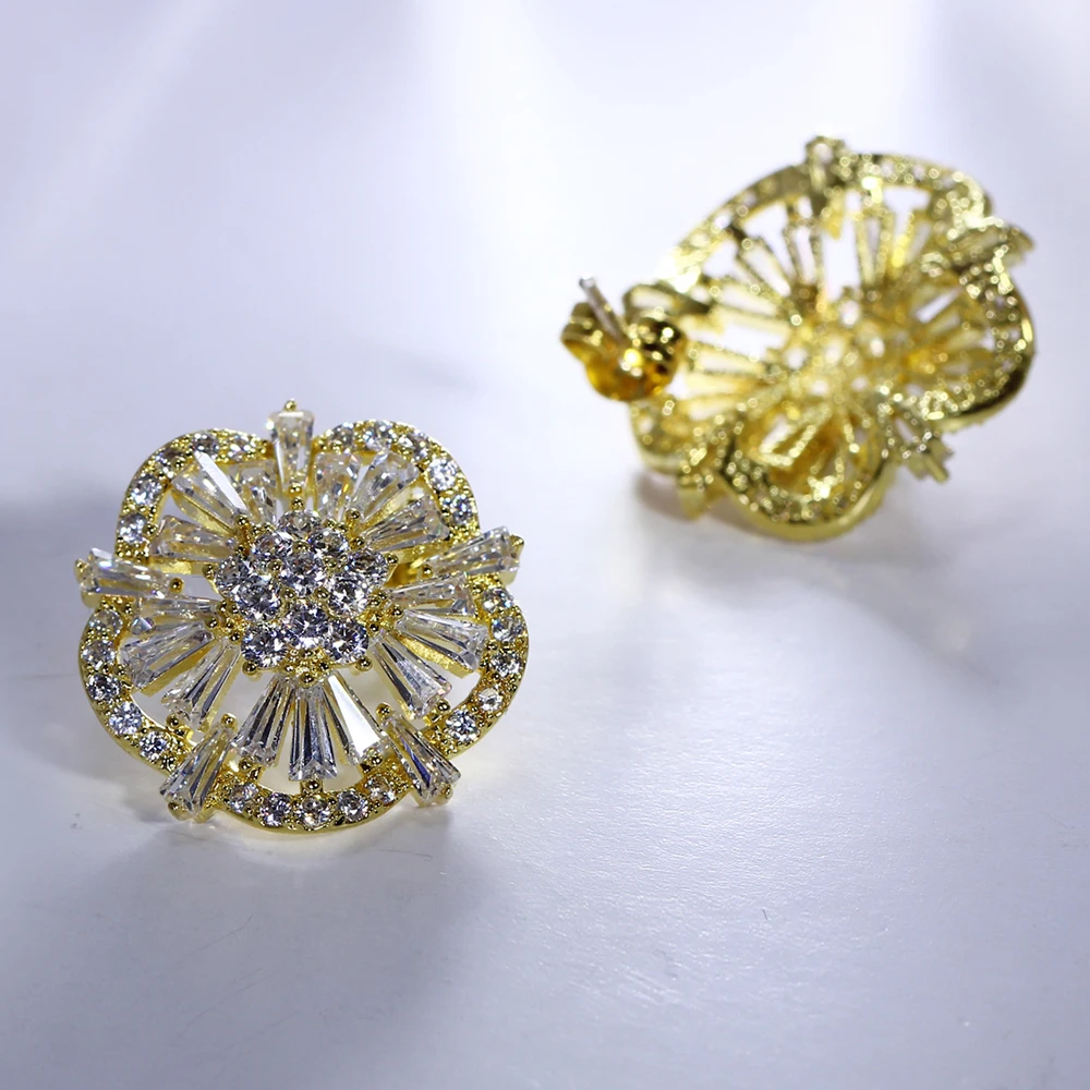 round stud earrings (8)
