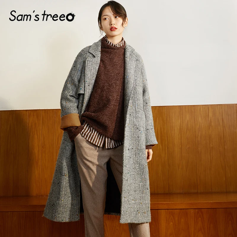 

Samstree 27.9%Wool Coat Black White Striped Winter Women Extra Long Coat Double Breasted Turn-down Collar Loose Coat