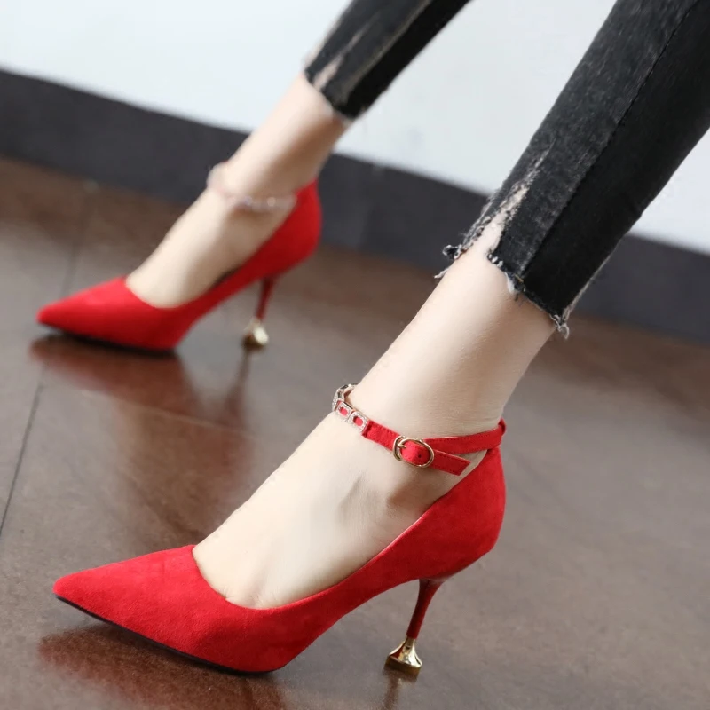 

New pointy water drill one-button pointy women's single shoes high-heeled shoes with thin heels and light red bridal shoes