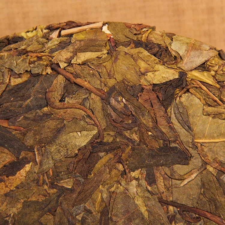357 г Китай Юньнань сырой чай пуэр древнее дерево чай пуэр Linyi золотой лист зеленая еда для здоровья для похудения