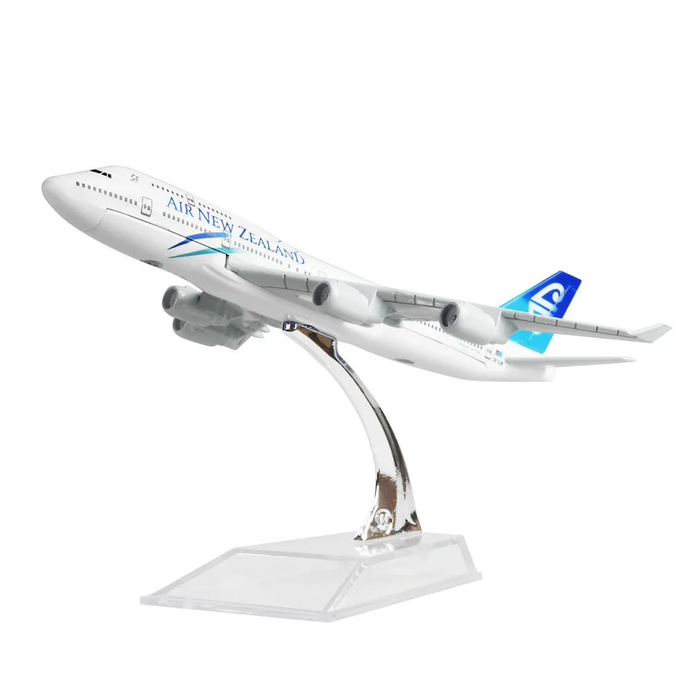 New Zealand Airlines Boeing 747 16cm airplane models child Birthday gift plane models toys Free