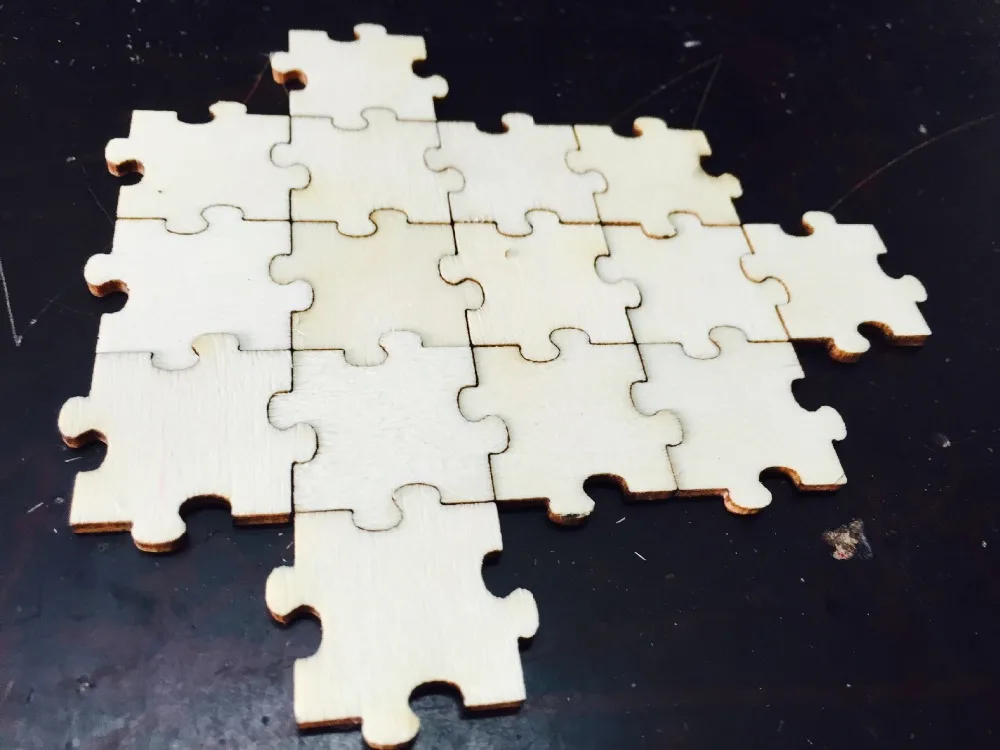 3098918859_544440838