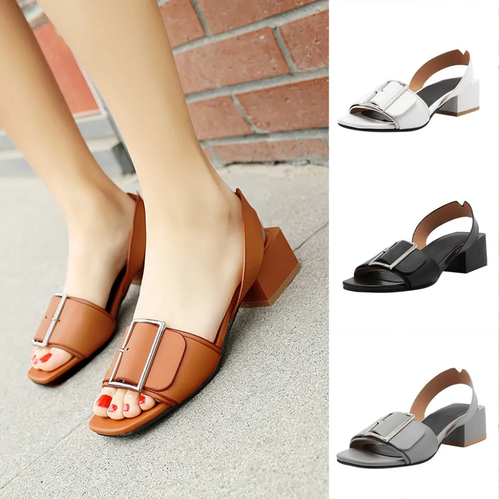 

2019 spring and summer new European and American round square decorative sandals large size mid-heel shoes comfortable look good