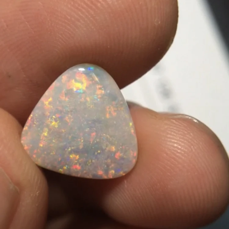 

Natural Opal 2.790ct Australia Lightning Ridge Origin Figure Carved Loose Gemstones Loose Stones Loose Gems