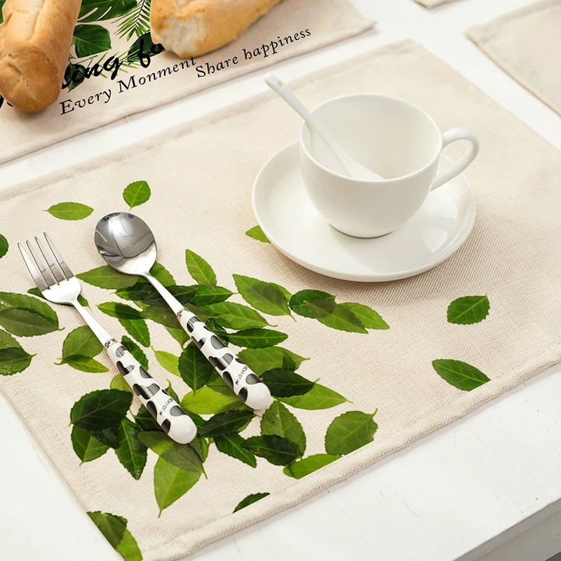 42x32cm Green Leaves Pattern Cotton Linen Western Pad Placemat Insulation Dining Table Mat Bowls Coasters Kitchen Accessories