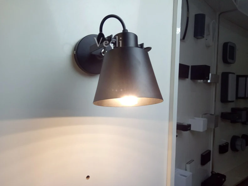 wall-light-3