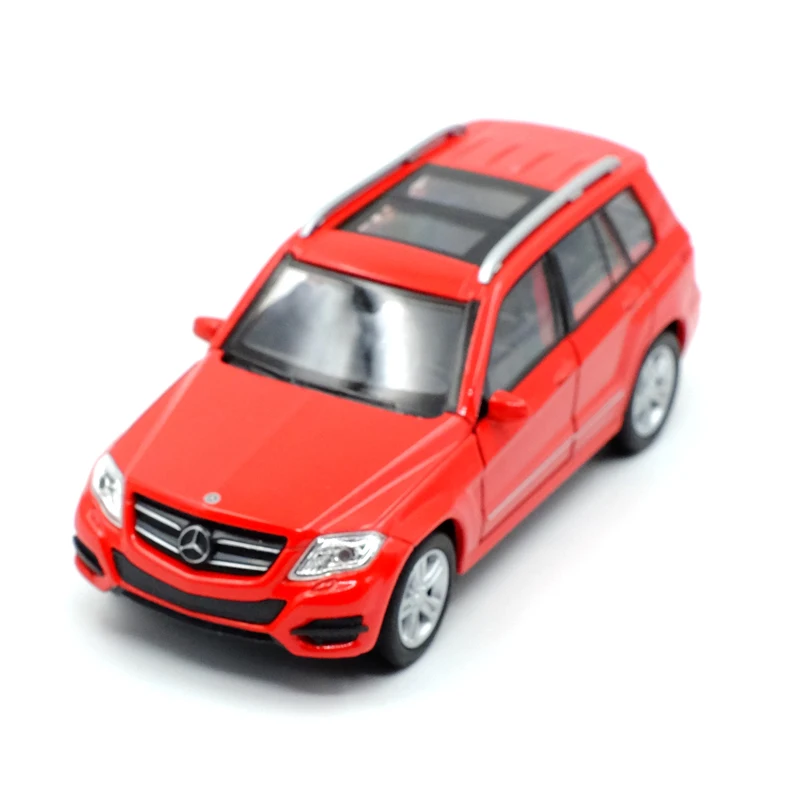 136 WELLY TheMercedes-Benz GLK (3)