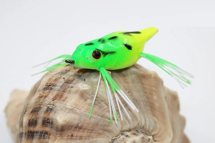7g Fishing Lures Treble Hooks Topwater Ray Frog Minnow Bait Crankbait Wobblers 3D Eyes Fishing Tackle