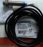 

FREE SHIPPING %100 NEW XS112BLPAL2C Proximity switch sensor