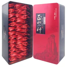 China Tee 2016yr Paulownia Roter Tee 200g Wuyi Berg Lapsang Souchong Kleine Tasche Schwarz Tee Zhengshanxiaozhong Tee Geschenkbox