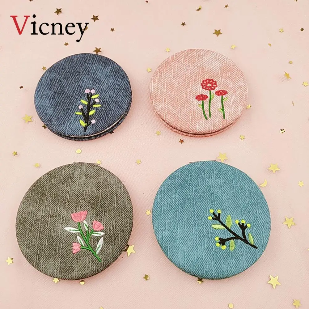 

Vicney 2019 New Design Creative Gift Custom Double-Sided Embroidery Folding Mirror Cartoon Pattern Cloth Round Small Mirror