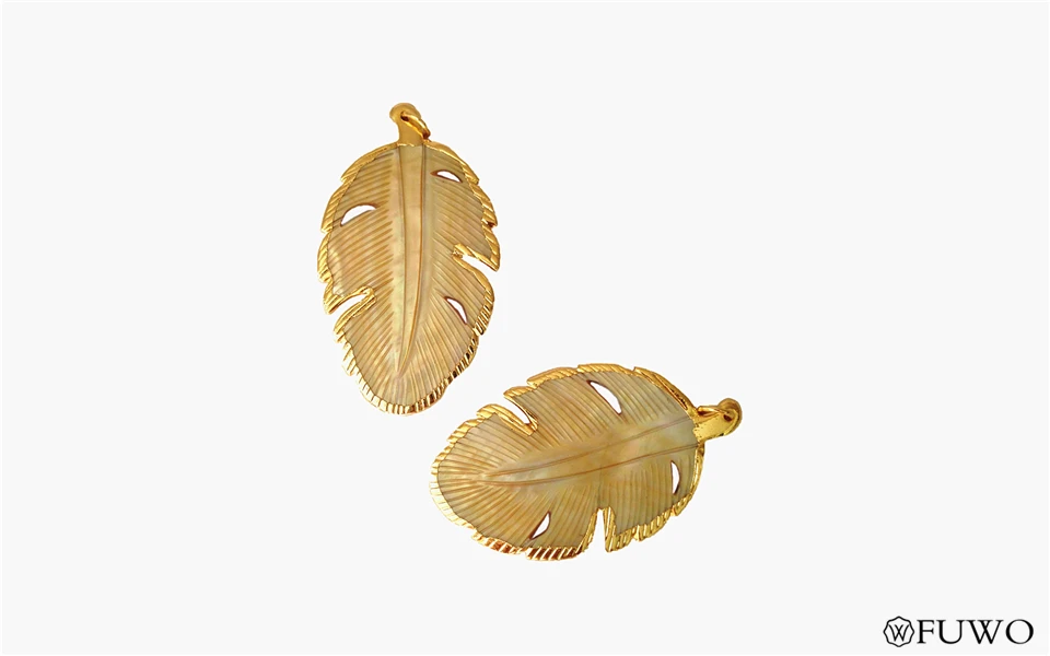 Natural Shell Leaf Shape Pendant 12
