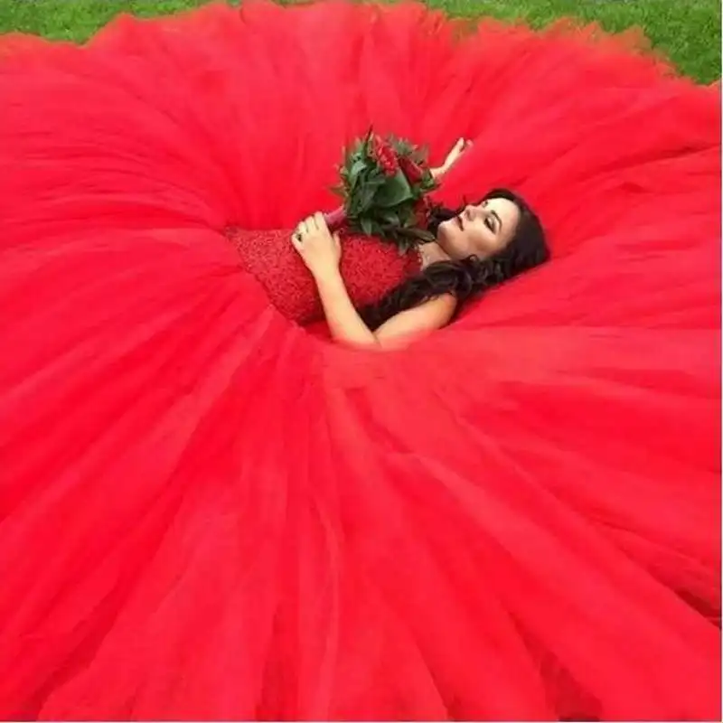 Красное бальное платье бальные платья без бретелек бисером тюль платье для выпускного вечера vestidos de 15 anos Бальные платья