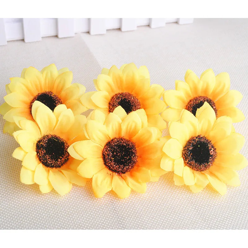 

APRICOT Silk Flower Daisy Artificial Flower Bouquet Wedding Party Decoration Home Decor DIY Scrapbooking