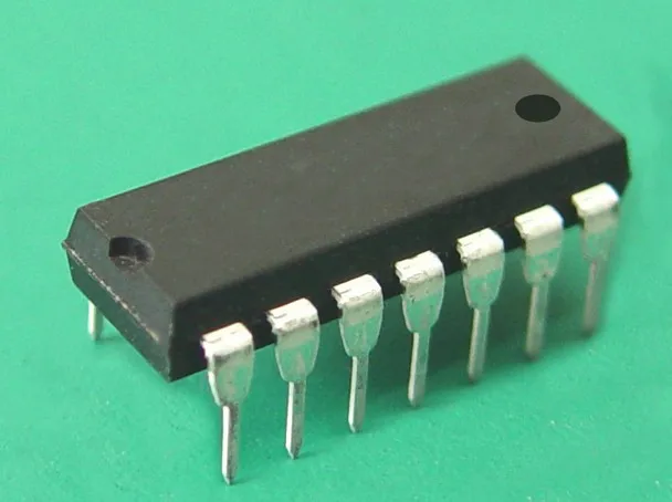 

Free shipping / Md2202-d128 128mb 2000 double 32 pins dip  Electronic Components . IC