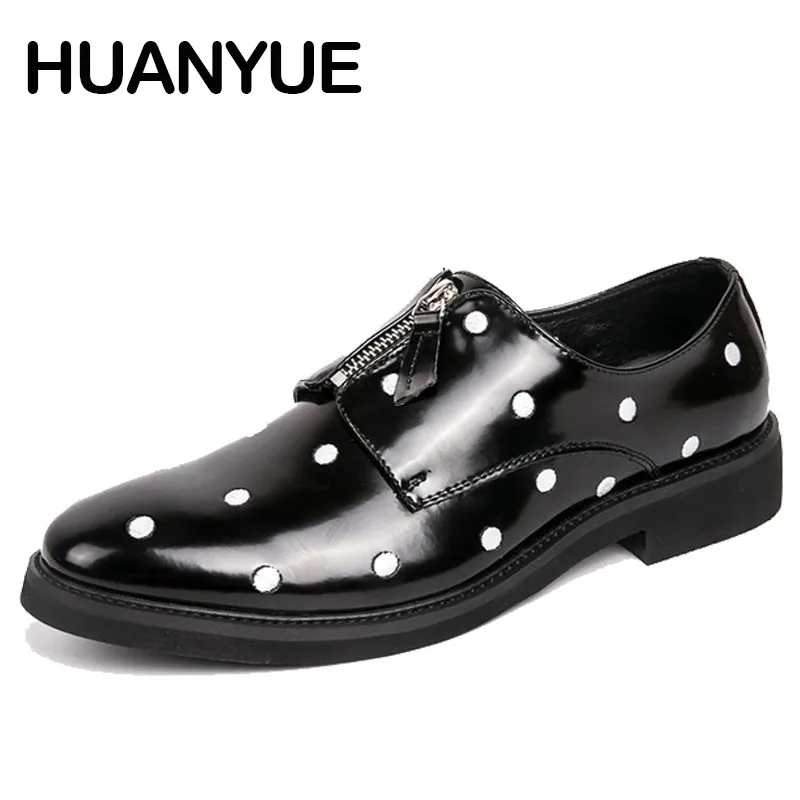

Summer New Men Leather Shoes Pointed Toe Business Shoes High Quality Black Men's Dress Shoes Fashion Embroidery Slip On Oxfords