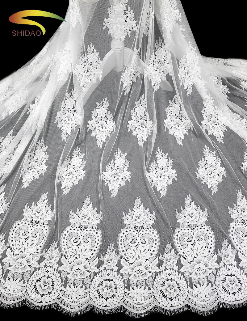 

2018 New Style 150CM Wide High Quality 100% Nylon 300CM Eyelash Lace Fabric Floral Net Lace Fabric For Wedding Dress