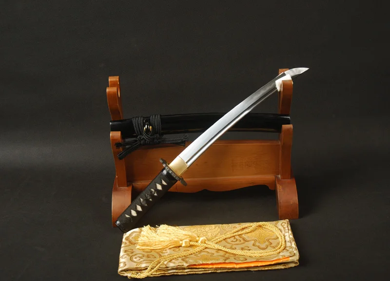 Handmade Samurai Tanto Japanese Short Sword Folded Steel Clay Tempered Sword Battle Ready Full Tang Cutting Practice Short Knife