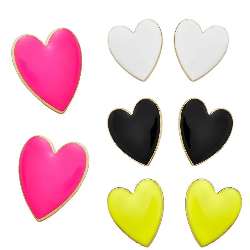 

New Exaggerated Love Heart Earrings Fashion Punk Ear Elegant Women Drip Oil Earrings Jewelry Gift Dropshipping