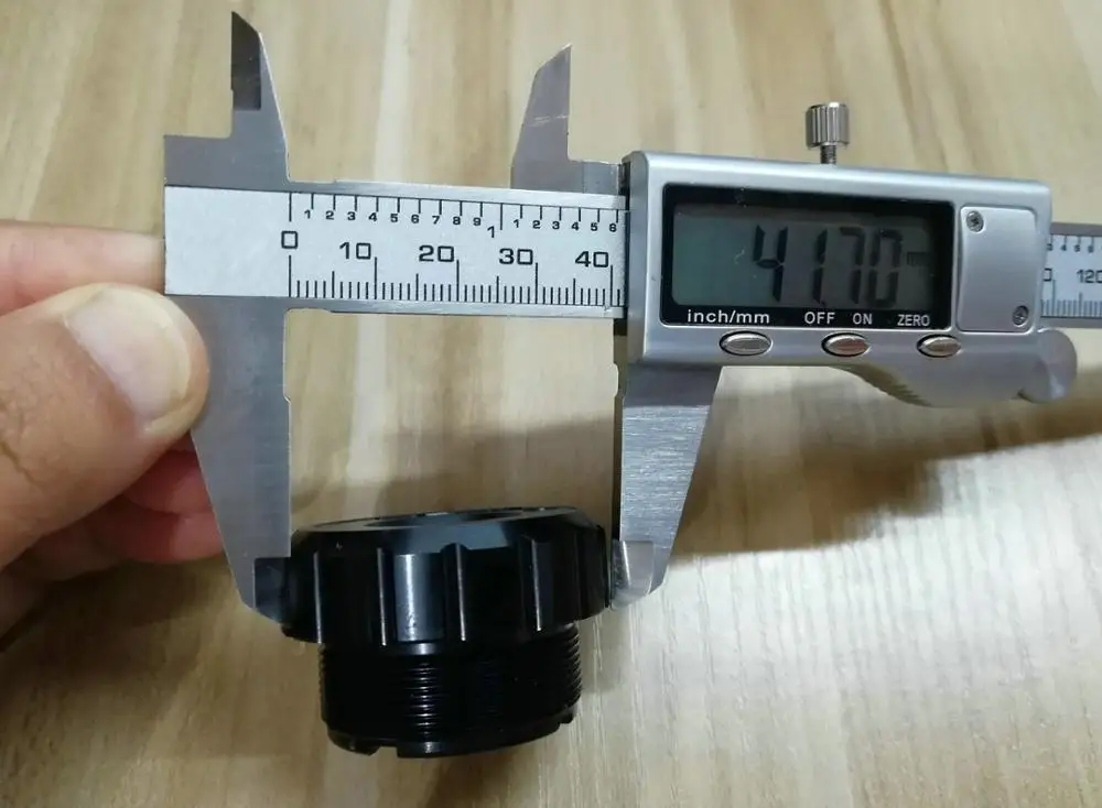 

Digital vernier calipers range 150mm/200mm 300mm stainless steel calipers with digital display High-precision measuring tools