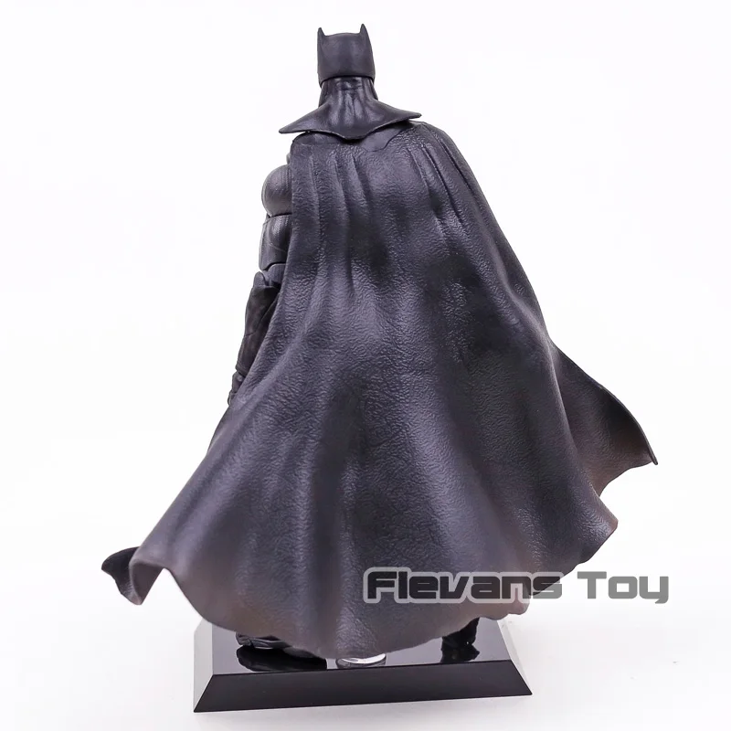 DC Comics Batman v Superman: Dawn of Justice Batman DAH-001 Dynamic PVC Action Figure Collectible M