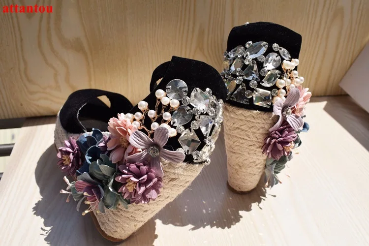 platform shoes with flowers