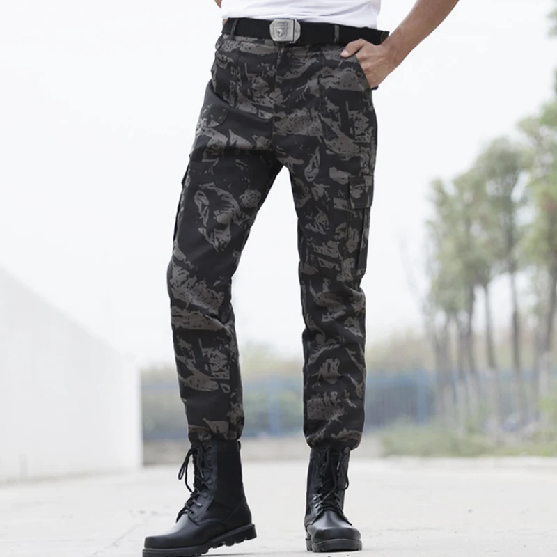 2018 Mens Cargo Pants Autumn Winter Camouflage Pants Fashion Tactical Military Pants Casual Men 