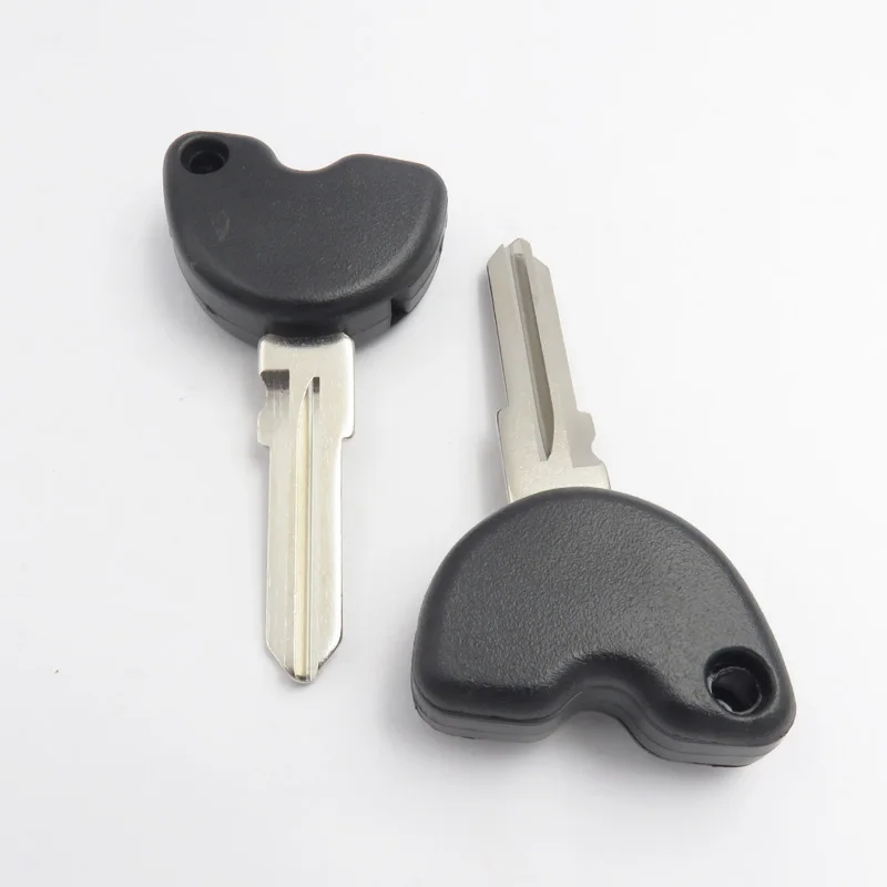 Vespa 3vte 125 gts gtv 250 300 motorcylce key in black 01 