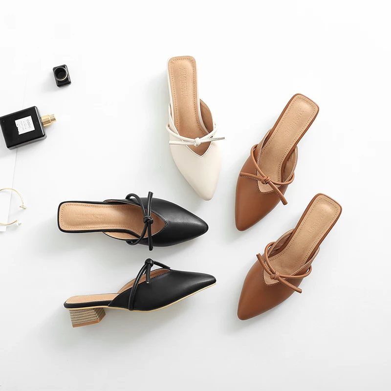 

2018 Korean Version Of The New Summer Slippers Half Drag No Heel Baotou Pointed Cool Drag Female