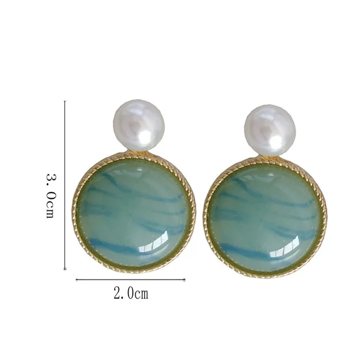 5  earrings