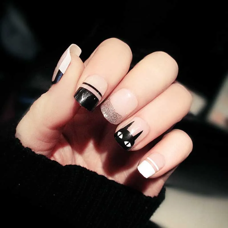 

Cute Black Cat Designs False Nails with glue Short Full Nail Tips clear nude glitter Hybrid nail girls artificial finger nail
