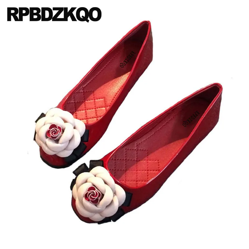 

Ballerina Red Square Toe Ballet Patent Leather Floral Women Flats Shoes With Little Cute Bowtie Flower Black Applique Large Size