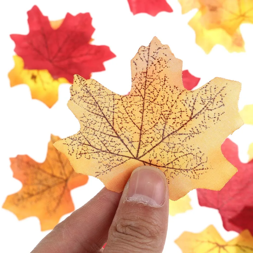 50/100pcs Fall Silk Leaves Wedding Party Favor Autumn Maple Leaf Decor Set 50/100pcs Fall Silk Leaves Wedding Party Favor Autumn Maple Leaf Decor Set