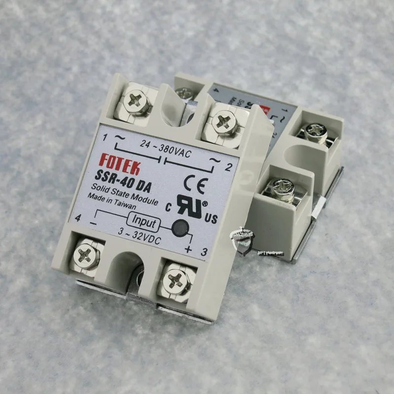 

3PCS solid state relay dc 40 ssr 40a solid state relay single-phase input 3-32V DC output 24-380V AC