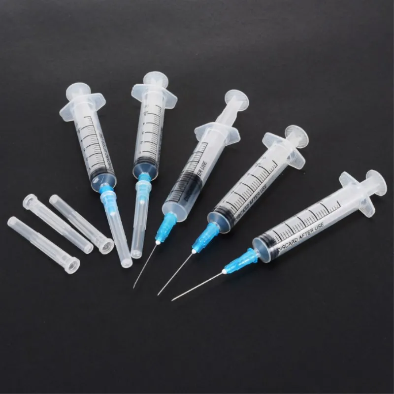 50 pcs 5 ml Plastic Sterile Syringe Dispensing Syringe With Pointed Tip Needle and Storage Cap independent packaging