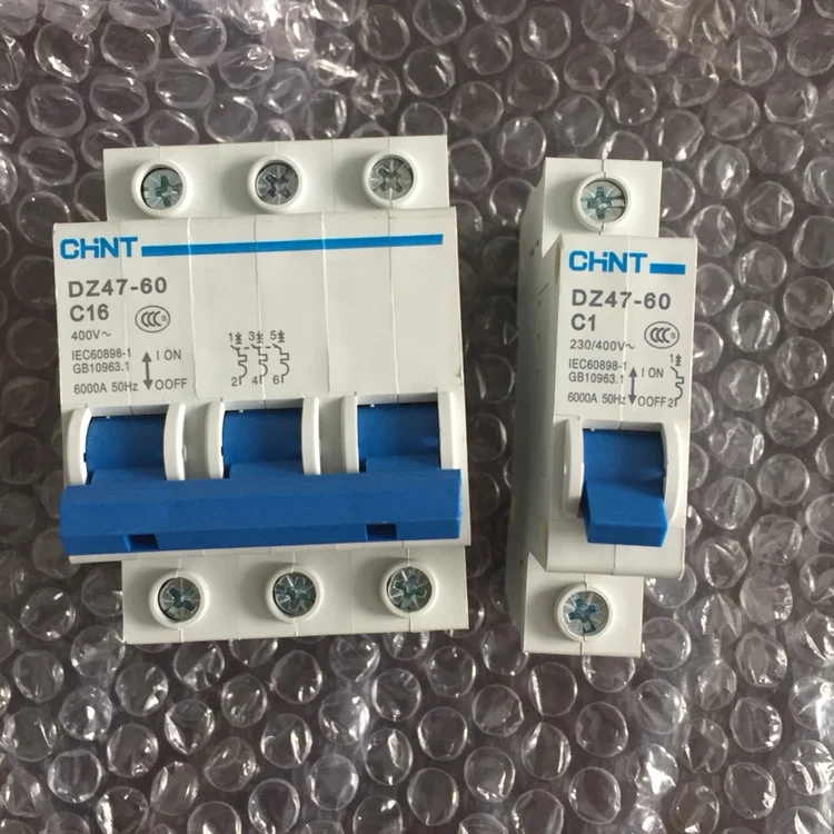 

Free shipping AC circuit breaker 1A-60A 3P Single stage three phase small household circuit breaker 40A DZ47-60 air switch