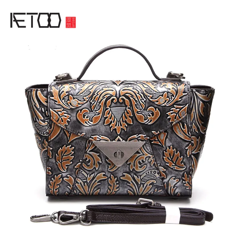 

BJYL 17 Embossed rubbing fashion temperament leather small square package national vintage flowers handbags women girls bags
