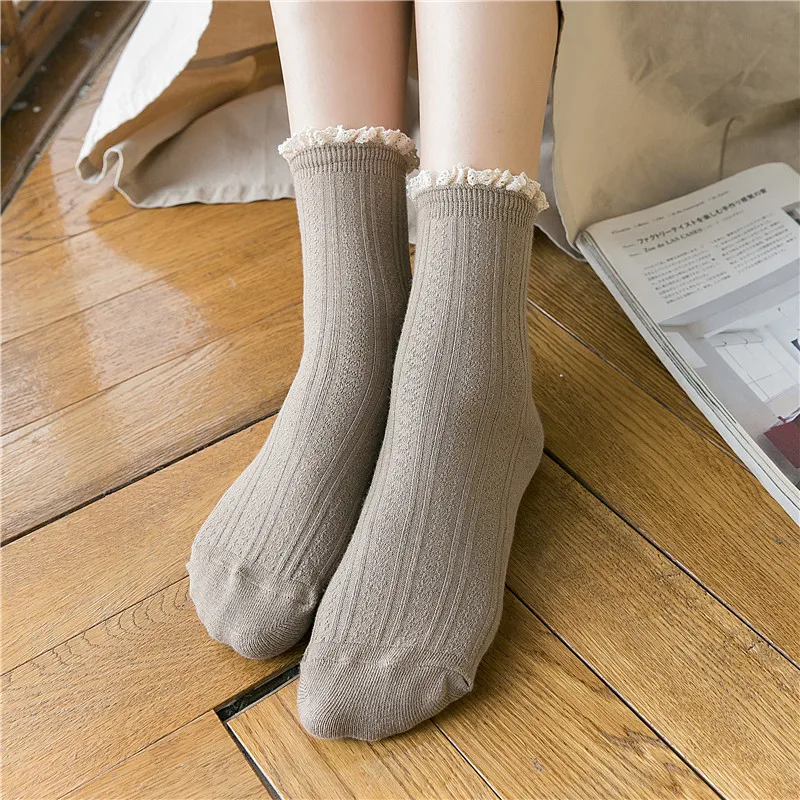 Women Socks Autumn New Fashion Lace Socks Cotton Solid Color Cute Women Fashion Lady Long Socks 1 Pair